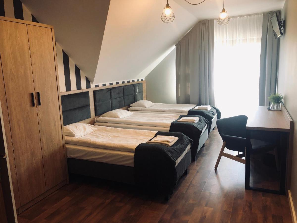Zlote Gory - Czarna Gora Bed and Breakfast Siena Buitenkant foto